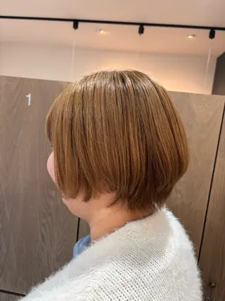 ショート ルプラボウ あいか 韓国ヘア/艶髪のヘアスタイル