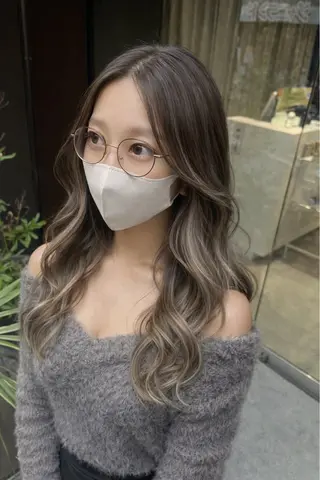 カラー 透明感のある艶髪なら 矢場町駅4番出口すぐのヘアスタイル