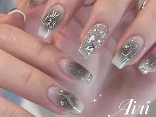 ネイル ネイルサロンAiri 長さ出し·シンプルのネイルデザイン