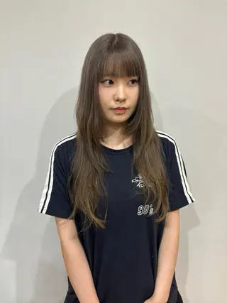 ロング 真弓 理沙/艶カラーのヘアスタイル