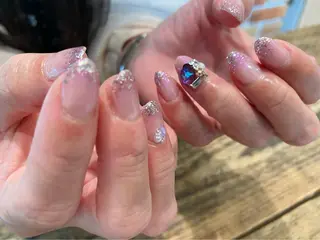 ネイル 佐藤  悠子のネイルデザイン