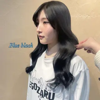 ロング チグサ ミウのヘアスタイル