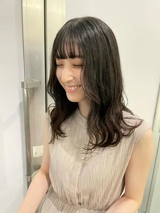 ミディアム 栄　mighty by H所属・不破一輝/栄/矢場町 ボブ/レイヤー/艶髪のヘアスタイル