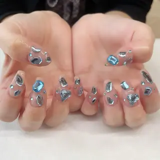 ネイル 💎🐰 saki. m 🐰💎のネイルデザイン