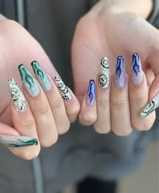 ネイル 新山 聖のネイルデザイン