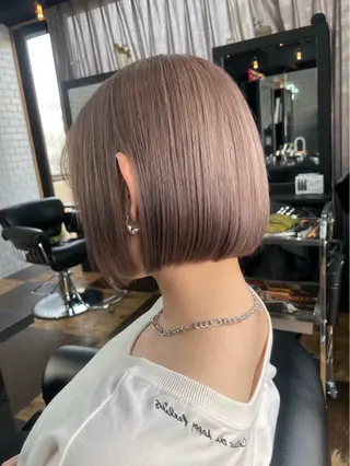 ショート カラー un. Misakiのヘアスタイル