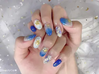 ネイル ネイルサロンエクラ 🫧Shizukaのネイルデザイン