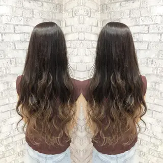 ロング カラー EARTH 越谷店のヘアスタイル