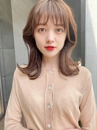 ミディアム カラー ヘアアレンジ 三浦 望のヘアスタイル