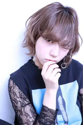 ショート カラー ヘアアレンジ エクステの神様 ▫️原島ユウヤ▫️のヘアスタイル