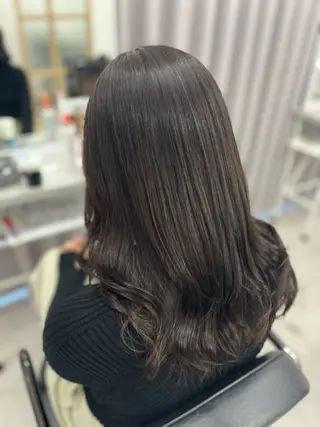 セミロング カラー 🫧ぷる艶カラー🫧 Yuubi🦩のヘアスタイル