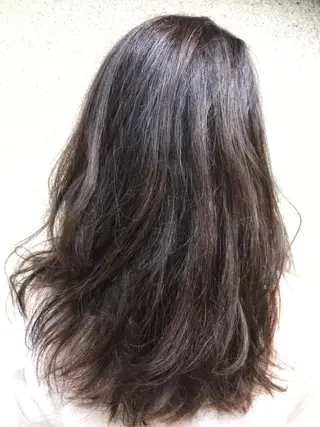 ミディアム カラー vato マンツーマンサロンのヘアスタイル