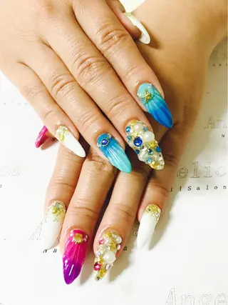 ネイル Angelica ネイリストのネイルデザイン