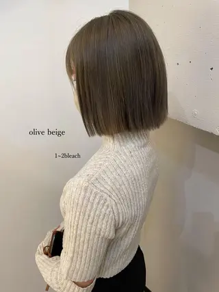 ショート カラー ボブ ブリーチ/miinaのヘアスタイル