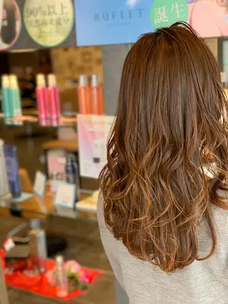 ミディアム ému エミュ　hair &spa所属・近藤 みゅうまのヘアスタイル