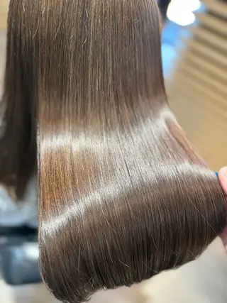 セミロング CODE HAIR所属・豊田 俊哉のヘアスタイル