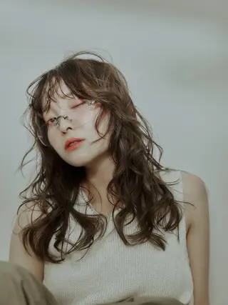 ロング パーマ 三浦 ふたばのヘアスタイル