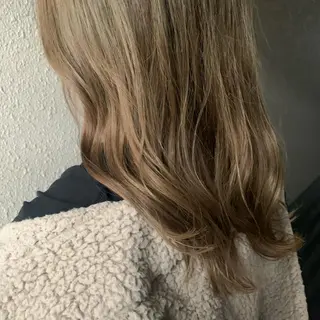 セミロング chouette/ 根本優希のヘアスタイル