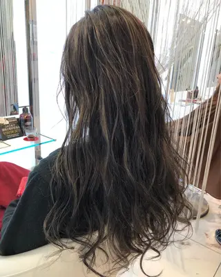 セミロング カラー ヘアアレンジ U&i所属・大塚 貴之のヘアスタイル