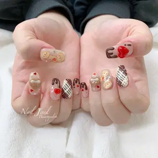ミディアム nail jaol池袋店所属・ネイルJaol 池袋のネイルデザイン