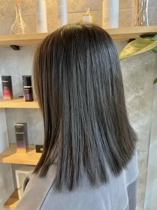 ミディアム カラー ハイトーンカラ ー/小川のヘアスタイル