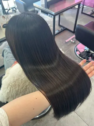 ロング 菊池 梨麻のヘアスタイル