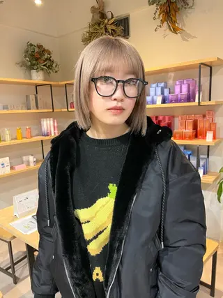 ミディアム 韓国/透明感 Veluaのヘアスタイル