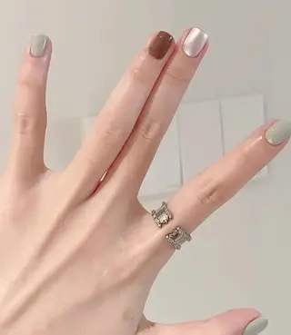 ネイル 高木 維麗絲のネイルデザイン