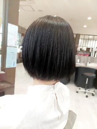 ショート パーマ 横手 美奈のヘアスタイル