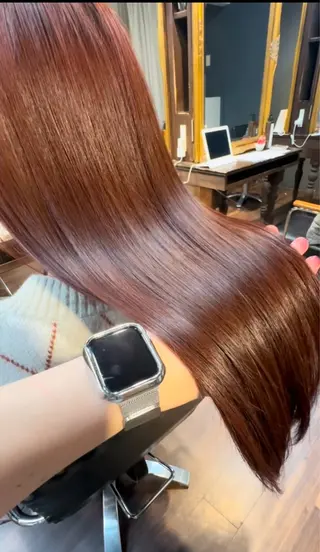 セミロング 艶髪カラー/レイヤ ー支持No.1renのヘアスタイル