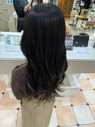 セミロング 透明感カラー🎨 田嶋翔真のヘアスタイル