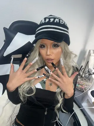 ネイル One Na1lのネイルデザイン