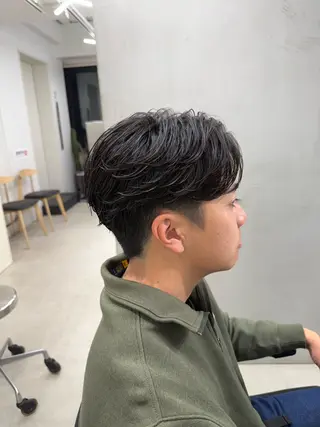 パーマ メンズ 深谷 侑亮のヘアスタイル
