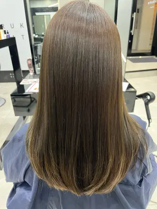 セミロング カラー ioeわかめようじ/ 縮毛矯正/髪質改善のヘアスタイル