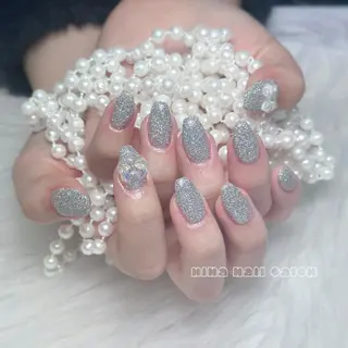 ネイル リリ 奈🎀のネイルデザイン