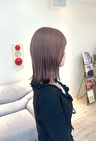 ミディアム カラー つぼみ/パーマ ／レイヤー／ボブのヘアスタイル