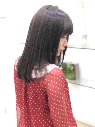 ミディアム カラー ディレクター ノナカのヘアスタイル
