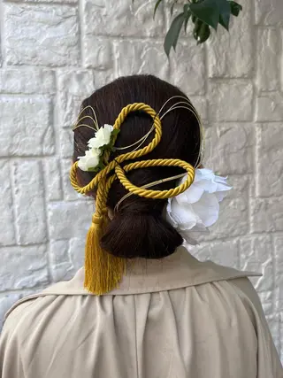 セミロング ヘアアレンジ カジュアルを女っぽく 𝗮𝘆𝗮𝗰𝗼のヘアスタイル