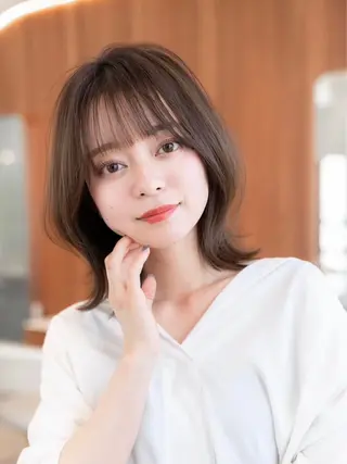 ミディアム カラー 渋谷/レイヤーボブ・ 韓国ボブ特化/楓のヘアスタイル