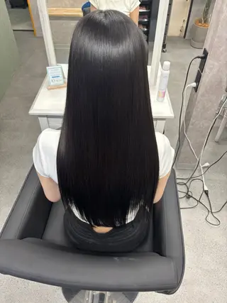 ロング かがみはやと 髪質改善/縮毛矯正のヘアスタイル