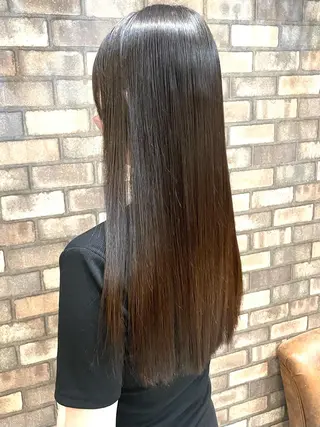 ロング 🔷ブリーチバレイヤ ージュ🔷飯野達也のヘアスタイル