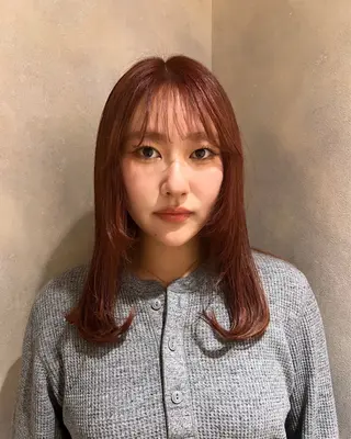 セミロング カラー 横浜/ブリーチ/ ダブルカラー/RINのヘアスタイル