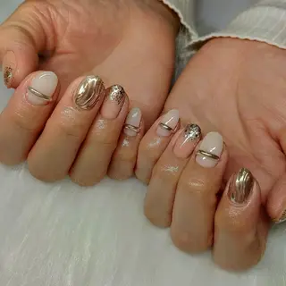 ミディアム Beaute Pure_Mのネイルデザイン