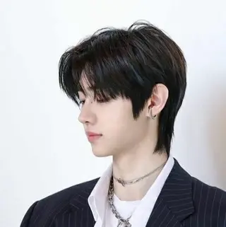 メンズ EARTH 浜松市野店所属・艶髪/透明感 /YURIA🤍のヘアスタイル