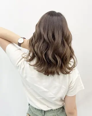ミディアム カラー パーマ 【公式】amble luxe池袋東口🩷のヘアスタイル