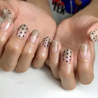 ネイル Legit nail salonのネイルデザイン