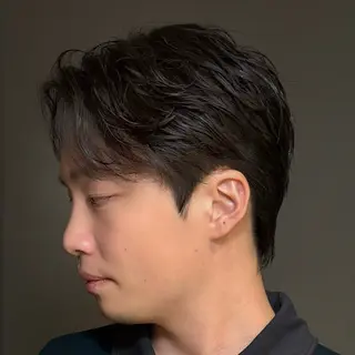 パーマ メンズ GO TODAY シェアサロン　原宿　Verno店所属・センターパート特化/ メンズカット/ヒロキのヘアスタイル