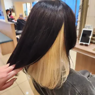 ミディアム カラー 推しアニメカラー🌈 ツヤ透明感カラー🦄のヘアスタイル