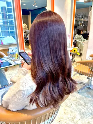 セミロング カラー うしだ かおるのヘアスタイル