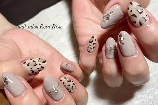 ネイル ネイルスタジオ シェイクユアハンズのネイルデザイン
